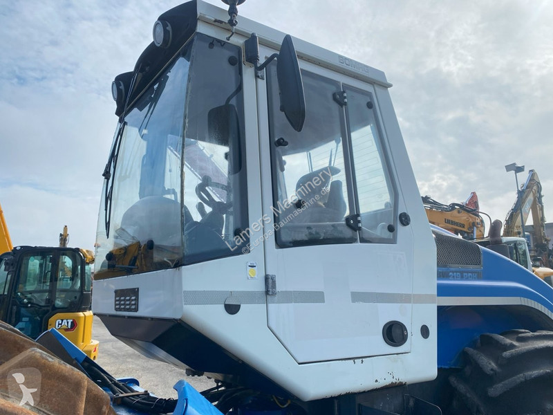 Zhutňovač Bomag BW 219 PHD .