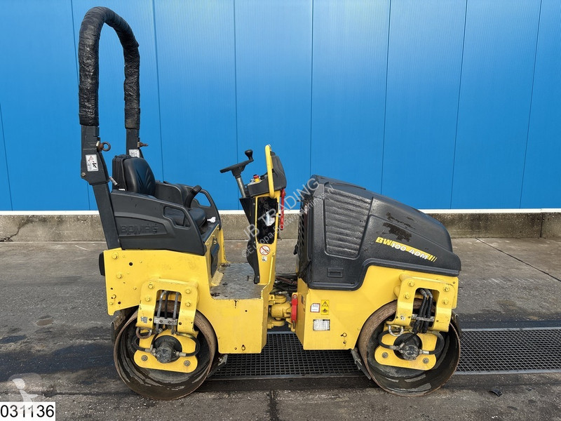 مدحلة Bomag 100ADM-5 2612h, 15.1KW