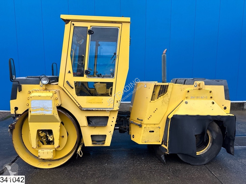 مدحلة Bomag AC2 6086h, 51kW