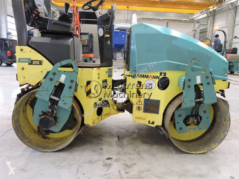 مدحلة Ammann ARX26