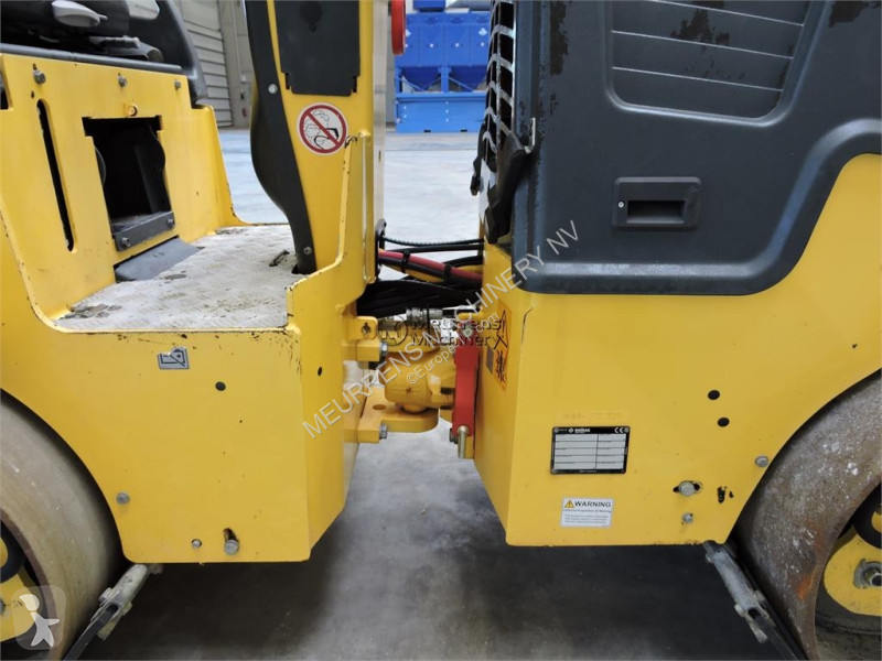 مدحلة Bomag