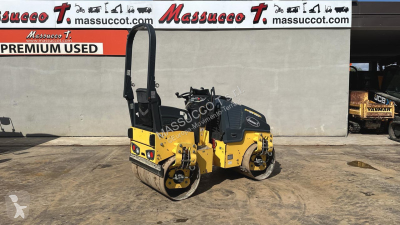 Jordstamper Bomag ADM5