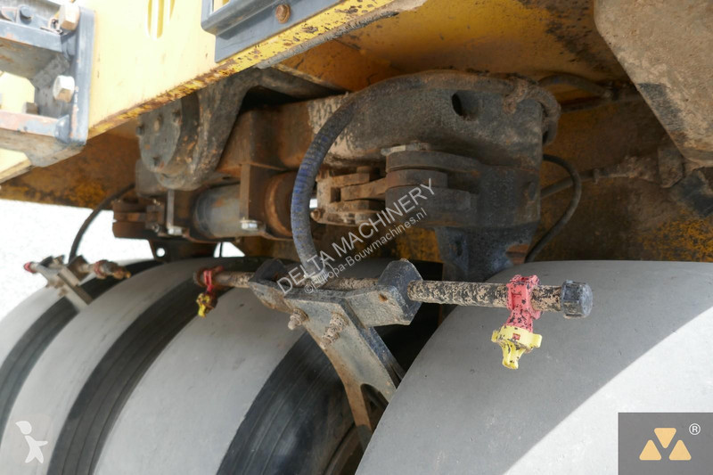 Дорожный каток Bomag
