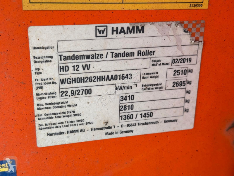 مدحلة Hamm HD12 Tandemwalze mit Streuer