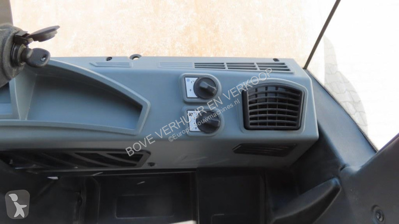 Compactador Bomag BW219 DH5