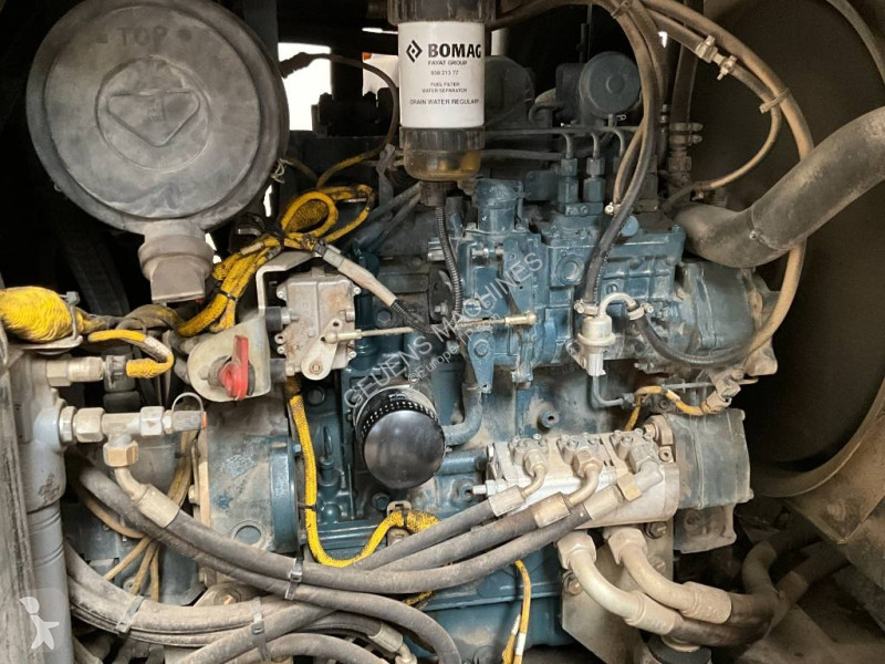 مدحلة Bomag BW 174 A P AM