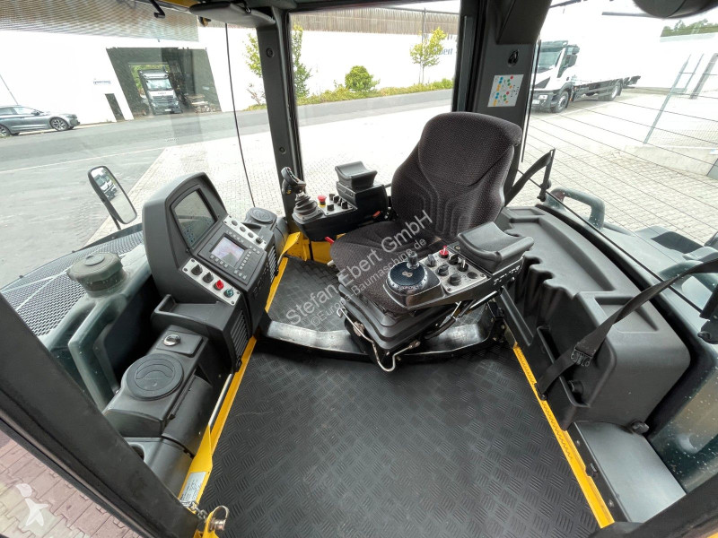Compactador Bomag AP4 / nur 1.565h / Asphalt...