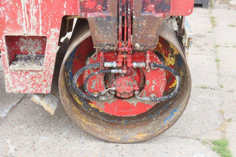 Compacteur Bomag 100AD