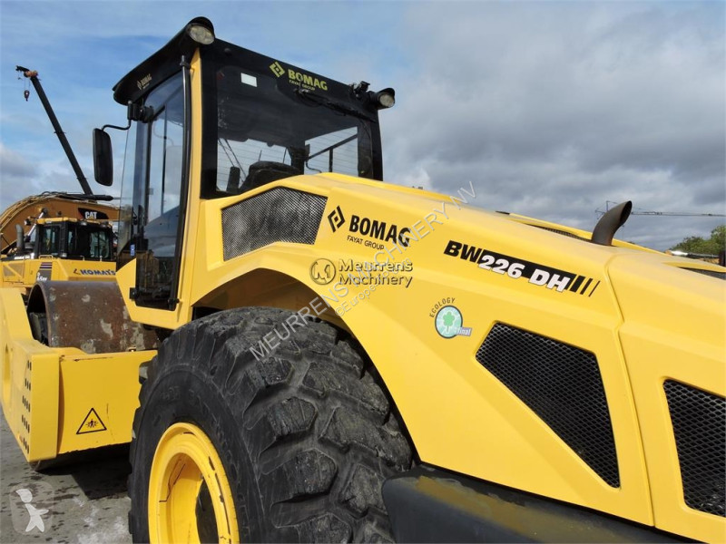 Дорожный каток Bomag BW226