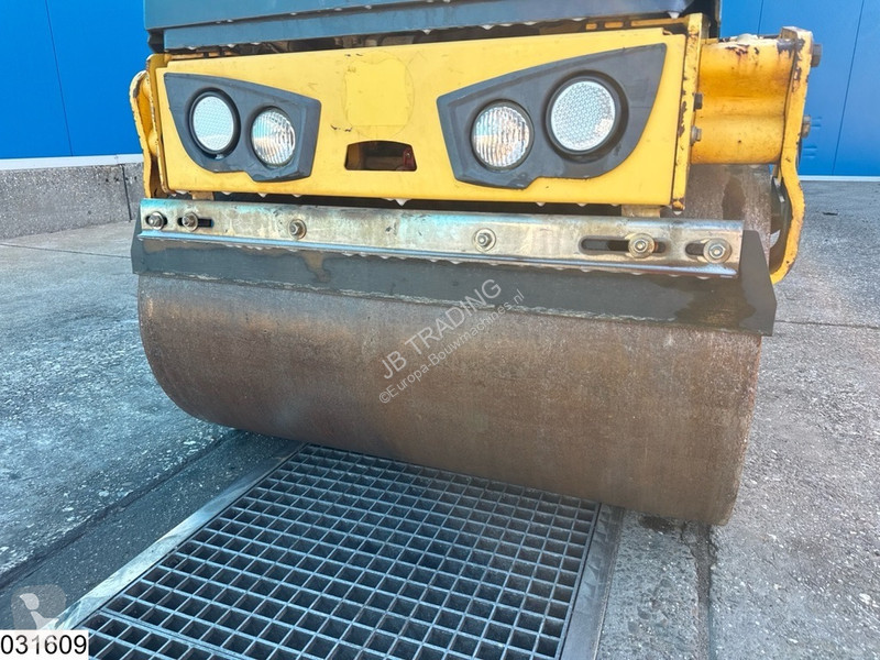 Compactador Bomag 100ADM-5 667 hr, 2015, 15,1 kW
