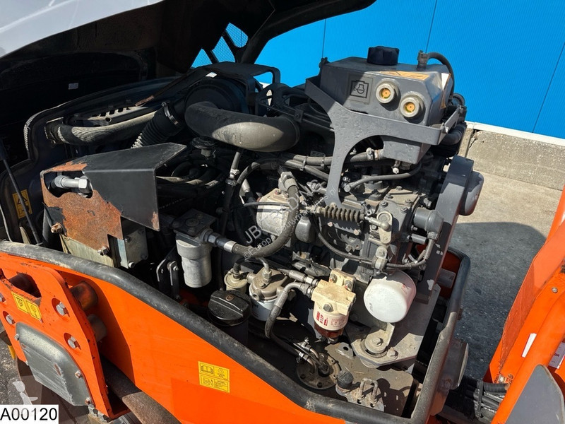 Compactador Hamm 2018, 2475 kg, 22.9 kW Kubota