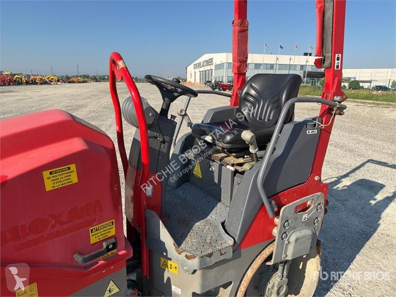 Compactador Hamm Double Drum Roller
