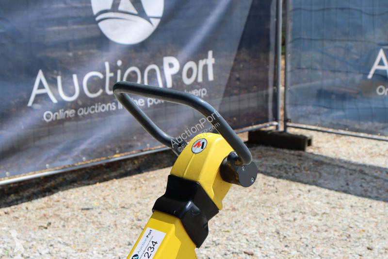 Compacteur Neuson DPU5545