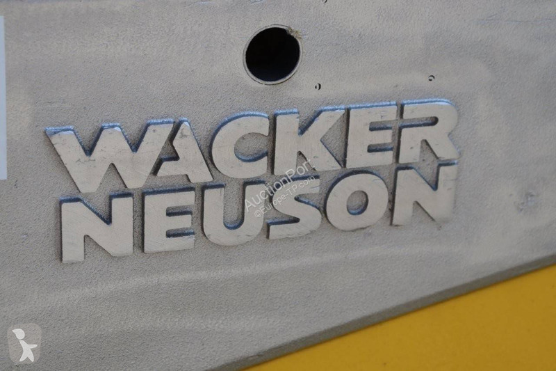 Walec Neuson DPU5545