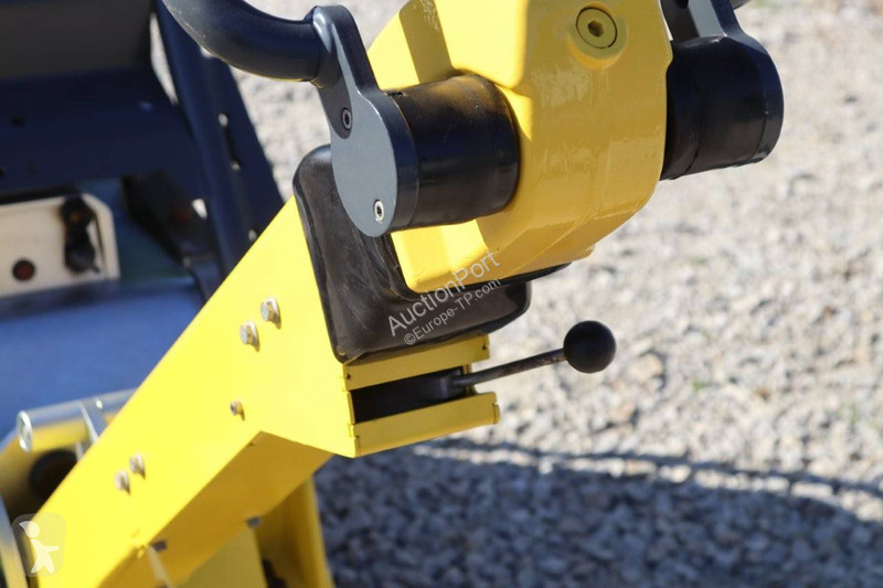 Walec Neuson DPU6555