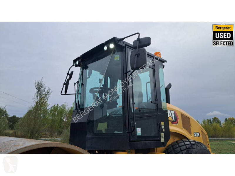Vält Caterpillar 4F