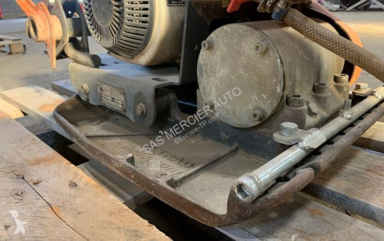 Compactor Altrad plaque vibrante essence