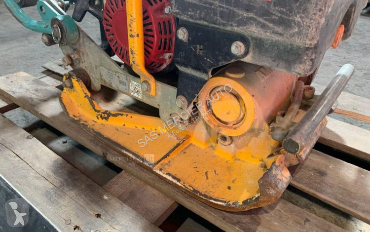 Compactor Ammann plaque vibrante essence