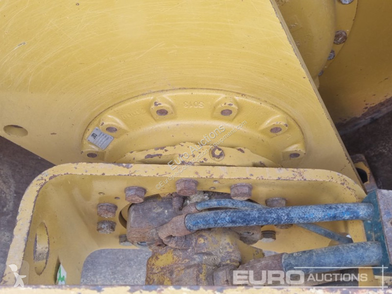 Zhutňovač Caterpillar
