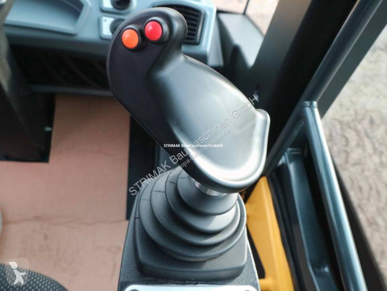 Zhutňovač Bomag BW 177 D-5 PL