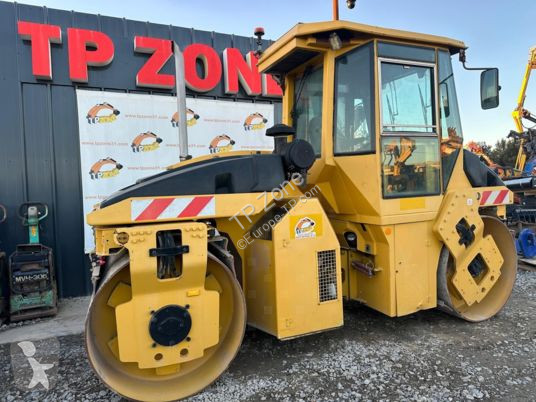 Zhutňovač Dynapac cc222