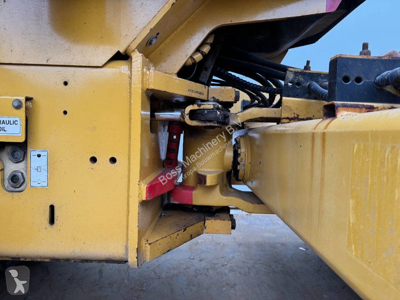 Zhutňovač Caterpillar CP74 (CP76 / CS74 / CS76)