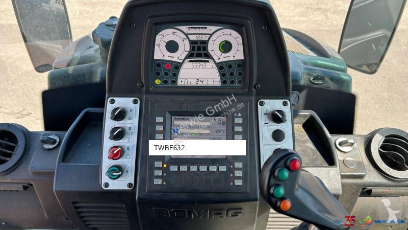 Jordstamper Bomag AP4AM