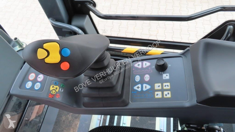 Compactador Hamm HX70i VV-S