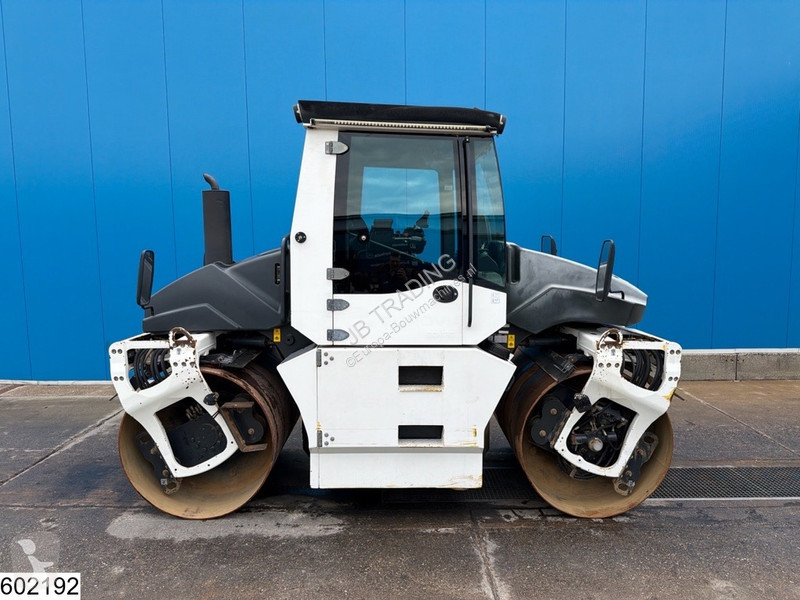 Zhutňovač Bomag BW154 55,4 KW, 7330 hr
