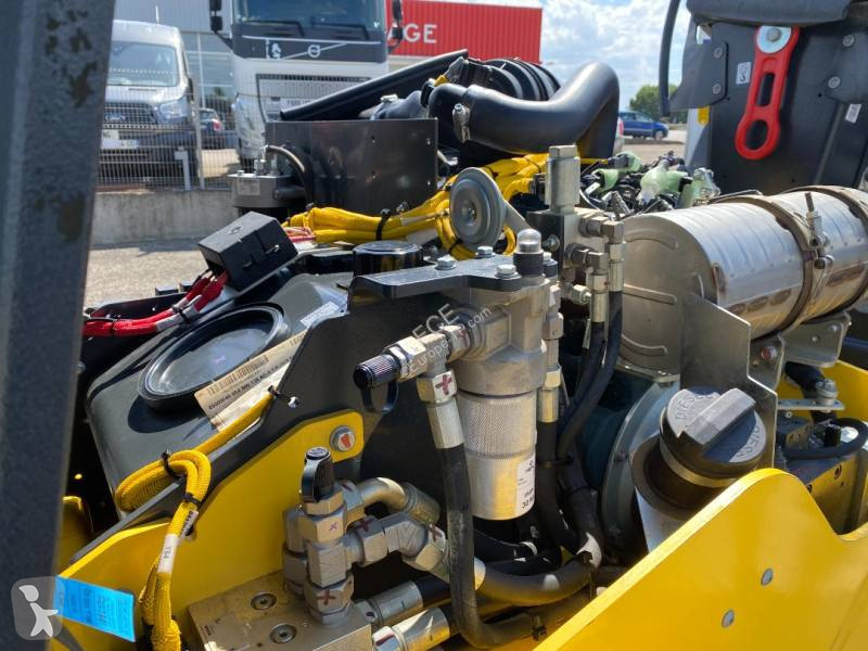 Zhutňovač Bomag BW138AD-5/Stage-V 1er Main...