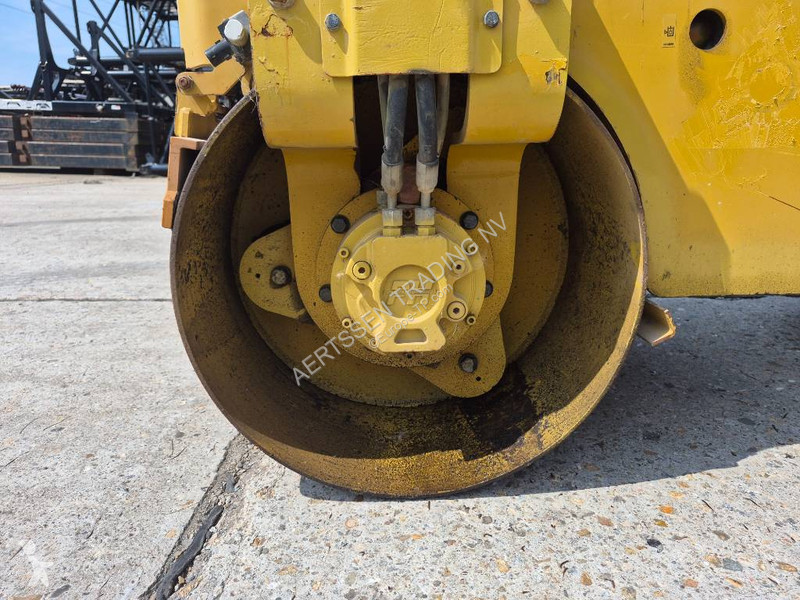Jordstamper Caterpillar CB1.7
