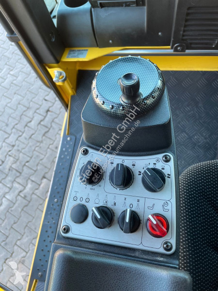 مدحلة Bomag AP4i / nur 731h / Asphalt Manager