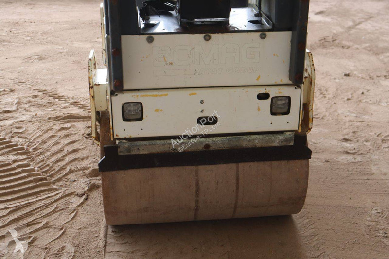 Compactador Bomag