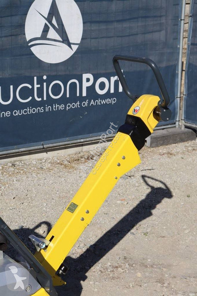 Walec Neuson DPU6555