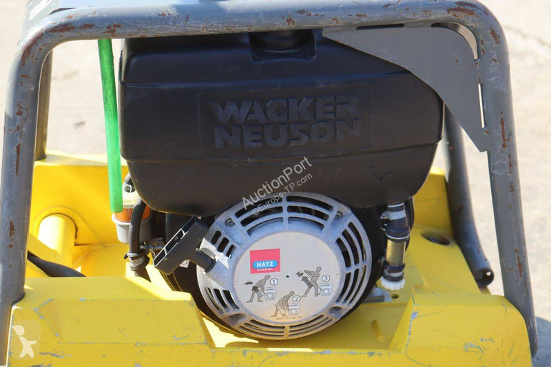 Валяк Neuson Vibroplate DPU 3060Hts