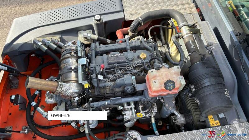 مدحلة Hamm HP180i