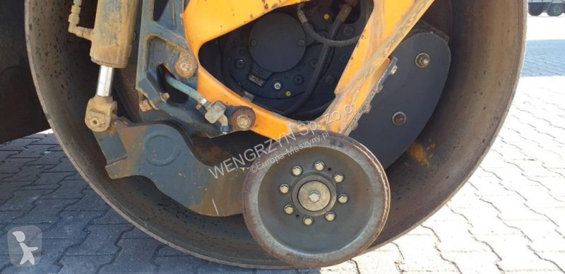 Compactor  Walec wibracyjny BOMAG BW 174 AP