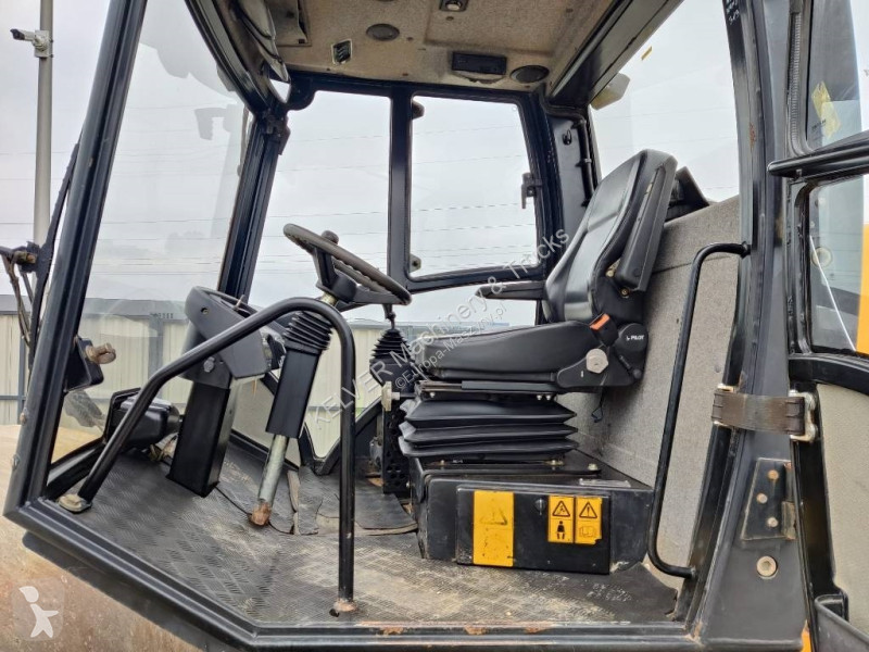 Jordstamper JCB VM 132  roller