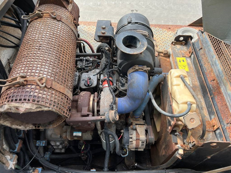 مدحلة Bomag