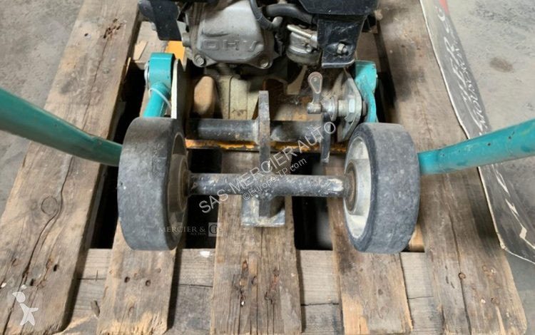 Compactor Ammann plaque vibrante essence