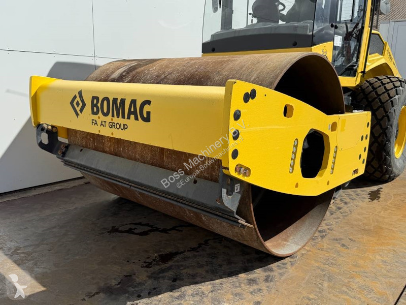 Zhutňovač Bomag BW211DH-5 - German Machine /...
