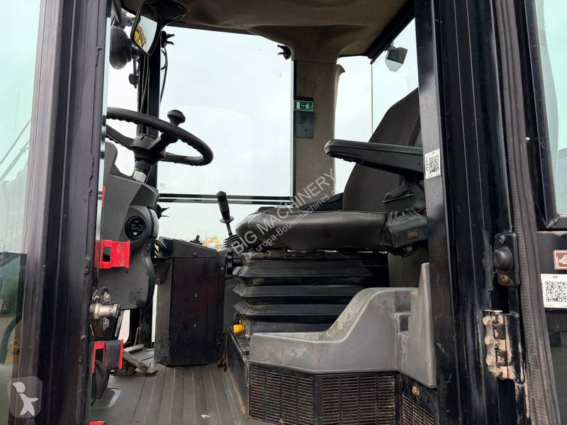 Jordstamper Caterpillar CS563E