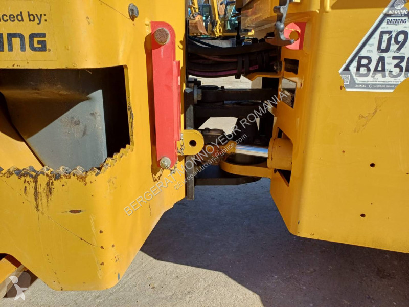 Zhutňovač Caterpillar CB2.7LRC