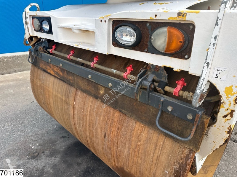 مدحلة Bomag BW 174 AP-4 AM 74 kW, 7485 hr
