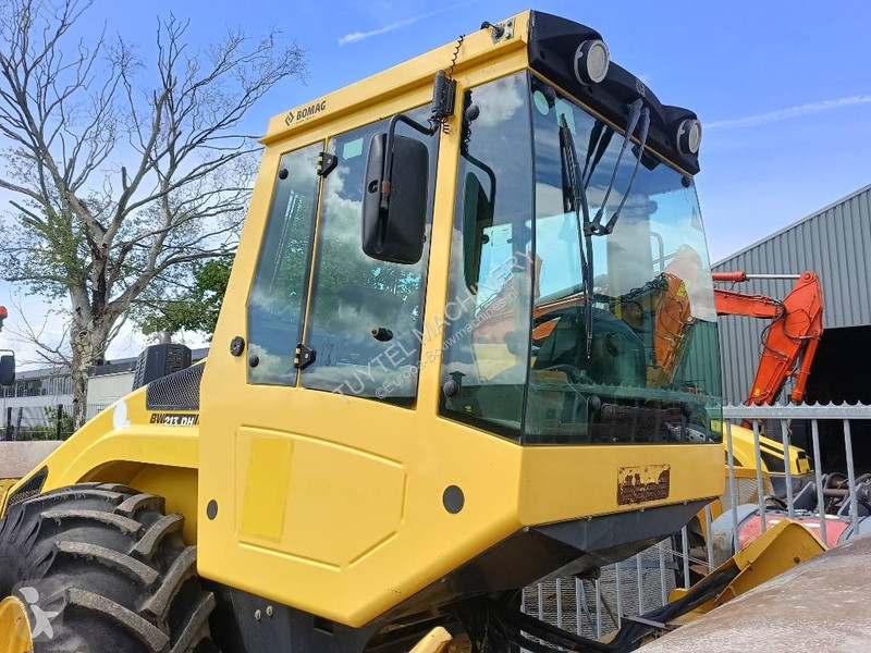 مدحلة Bomag H4 i wals roller compactor