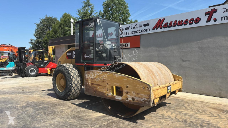 Zhutňovač Caterpillar CS-533E