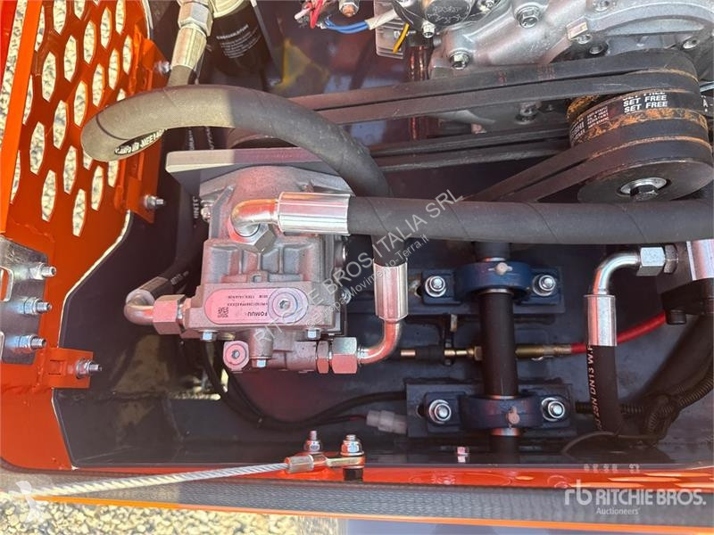 Дорожний коток  TP-JS800 Double Drum Roller