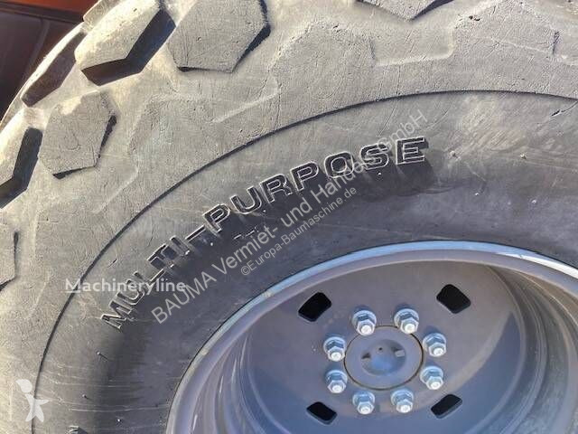 Дорожный каток Hamm H13i mit Verdichterplatten...