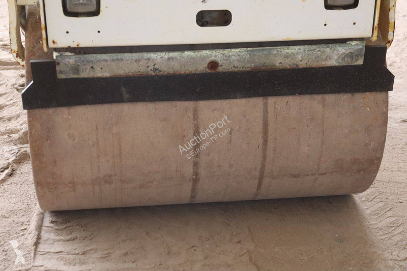 Compactador Bomag
