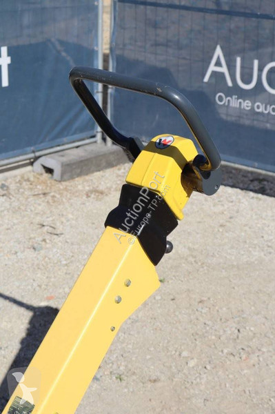 Walec Neuson DPU 6555